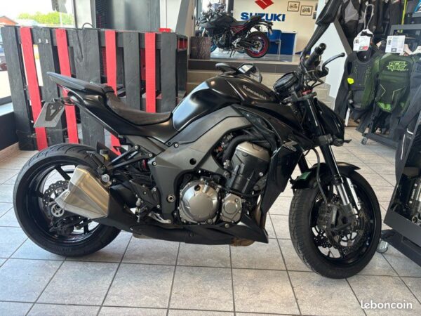 KAWASAKI Z 1000 – Image 2
