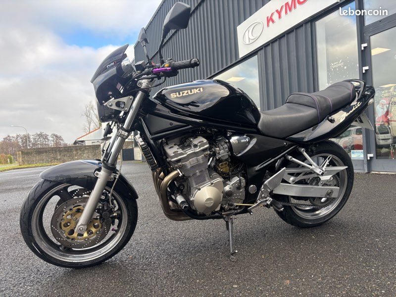 SUZUKI GSF 600 BANDIT