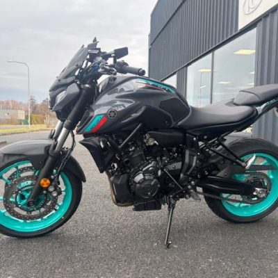 YAMAHA MT-07 A2